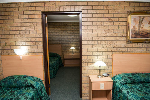 Macintyre Motor Inn 군두윈디 외부 사진