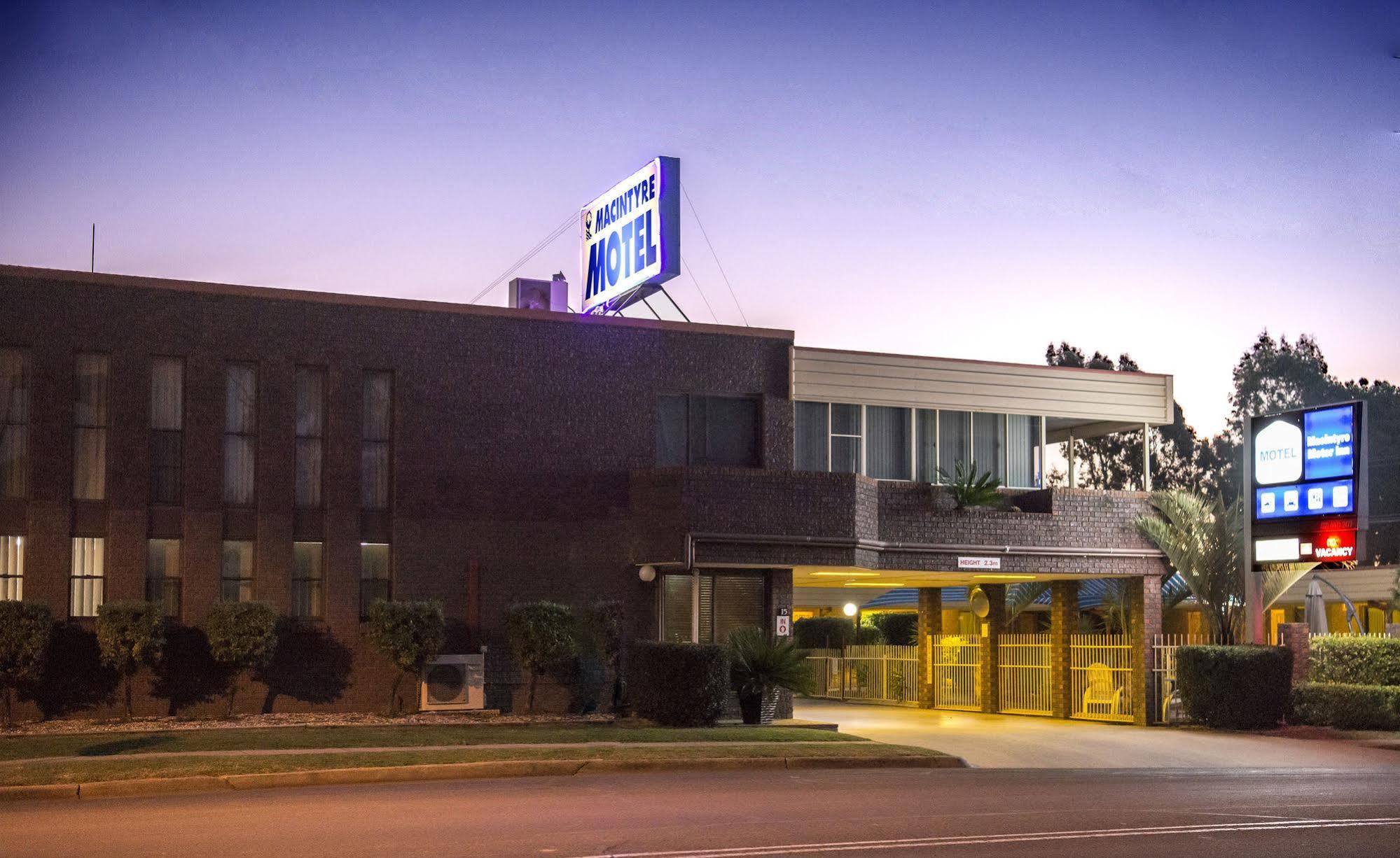 Macintyre Motor Inn 군두윈디 외부 사진
